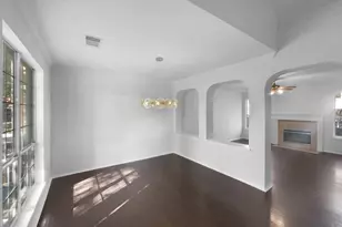 1718 Rosenborough Ln S, Round Rock, TX 78665 - Photo 8