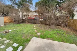 1718 Rosenborough Ln S, Round Rock, TX 78665 - Photo 22