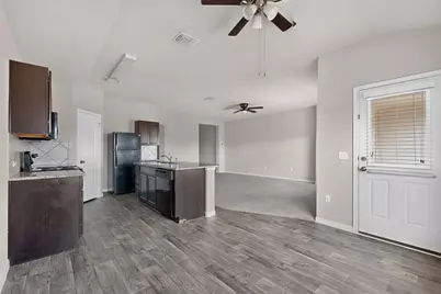 402 Pentire Way, Hutto, TX 78634 - Photo 6