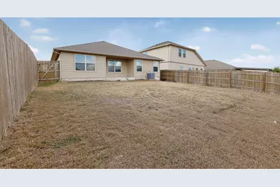 402 Pentire Way, Hutto, TX 78634 - Photo 36