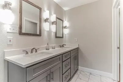 11406 Ruffed Grouse Drive, Austin, TX 78758 - Photo 14