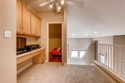 6914 Thorncliffe Drive, Austin, TX 78731 - Photo 20