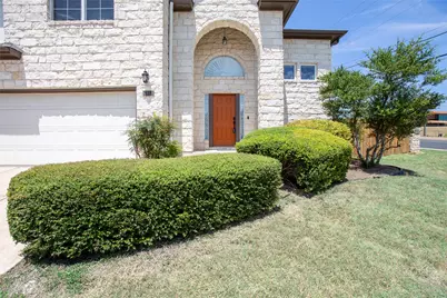 6914 Thorncliffe Drive, Austin, TX 78731 - Photo 4