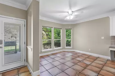 6914 Thorncliffe Drive, Austin, TX 78731 - Photo 8