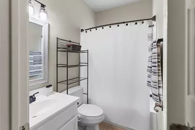 6914 Thorncliffe Drive, Austin, TX 78731 - Photo 24