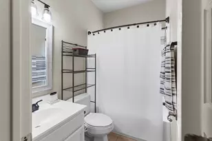 6914 Thorncliffe Dr, Austin, TX 78731 - Photo 24