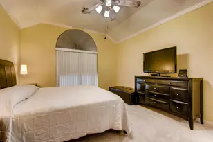 6914 Thorncliffe Dr, Austin, TX 78731 - Photo 12