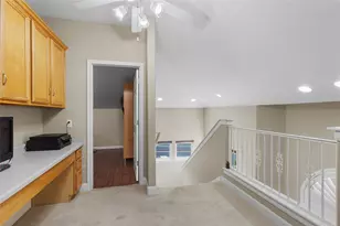 6914 Thorncliffe Dr, Austin, TX 78731 - Photo 28