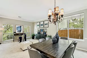 10106 Dianella Ln, Austin, TX 78759 - Photo 6