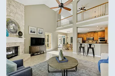 10106 Dianella Lane, Austin, TX 78759 - Photo 10