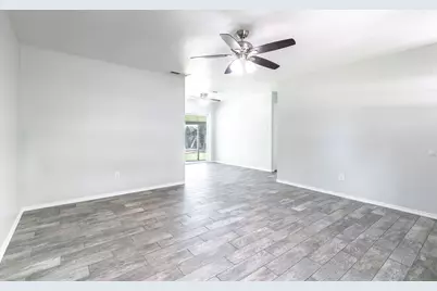 1515 Glenmeadows Drive, Round Rock, TX 78681 - Photo 6