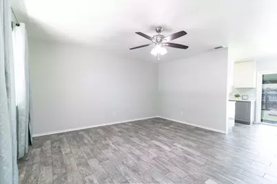 1515 Glenmeadows Drive, Round Rock, TX 78681 - Photo 4
