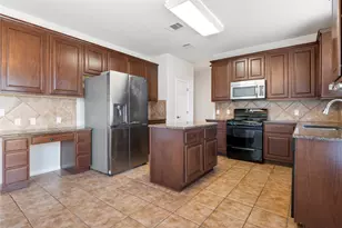 3807 Links Ln, Round Rock, TX 78664 - Photo 12