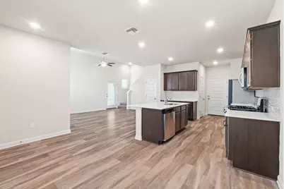 7907 Mellencamp Drive #202, Austin, TX 78744 - Photo 6