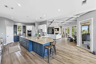 8075 Mt Sharp Rd, Wimberley, TX 78676 - Photo 10