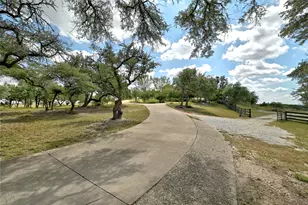 8075 Mt Sharp Rd, Wimberley, TX 78676 - Photo 28
