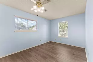 2100 Kippling Dr, Austin, TX 78752 - Photo 26