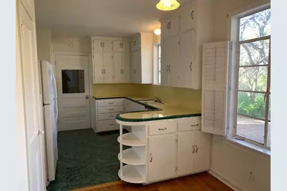 2207 Montclaire Street, Austin, TX 78704 - Photo 8