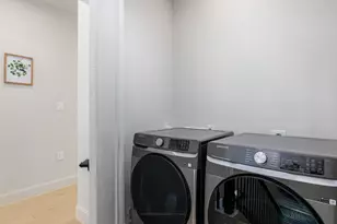 6620 Isabelle Dr, Austin, TX 78752 - Photo 24