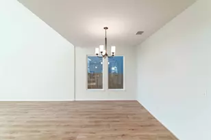 332 Hollister Dr, Liberty Hill, TX 78642 - Photo 10