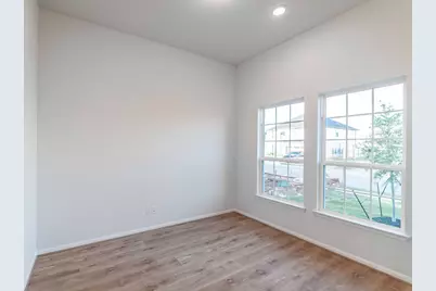 332 Hollister Drive, Liberty Hill, TX 78642 - Photo 2