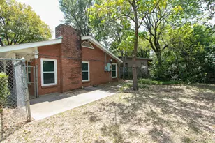 5712 Fairlane Dr, Austin, TX 78757 - Photo 32
