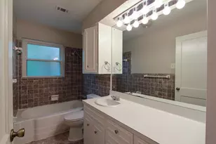 5712 Fairlane Dr, Austin, TX 78757 - Photo 24