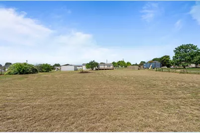 901 Thousand Oaks Trail, Liberty Hill, TX 78642 - Photo 22