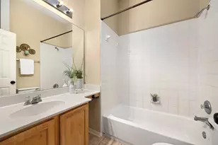 122 Holland St, Hutto, TX 78634 - Photo 22