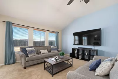 122 Holland Street, Hutto, TX 78634 - Photo 6