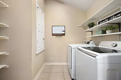 122 Holland Street, Hutto, TX 78634 - Photo 24