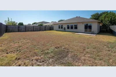 122 Holland Street, Hutto, TX 78634 - Photo 26