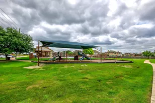 122 Holland St, Hutto, TX 78634 - Photo 36
