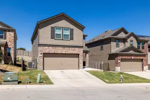 7106 Summer Tanager Dr, Austin, TX 78744 - Photo 2