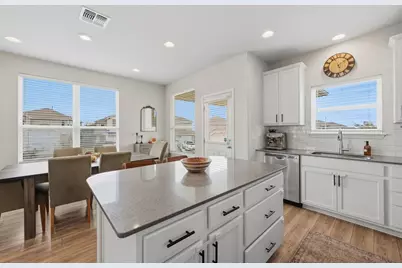 10832 Jameson Drive, Austin, TX 78747 - Photo 12