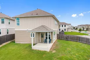 10832 Jameson Dr, Austin, TX 78747 - Photo 32