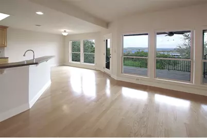 6400 Lakeshore Drive, Lago Vista, TX 78645 - Photo 10