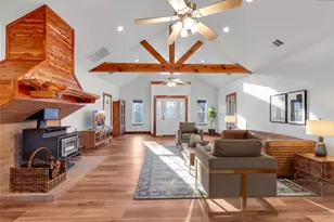117 Co Rd 407, Spicewood, TX 78669 - Photo 4