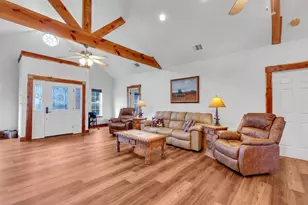 117 Co Rd 407, Spicewood, TX 78669 - Photo 12