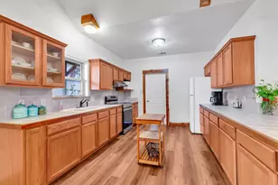 117 Co Rd 407, Spicewood, TX 78669 - Photo 8