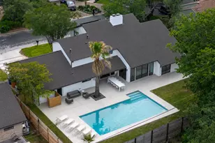 4502 Mountain Path Dr, Austin, TX 78759 - Photo 2