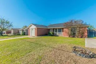 902 S 24th St, Temple, TX 76501 - Photo 14
