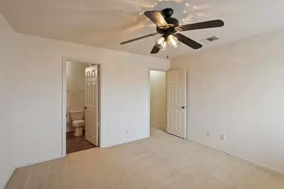570 Hogan, Kyle, TX 78640 - Photo 18