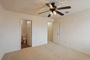 570 Hogan, Kyle, TX 78640 - Photo 18