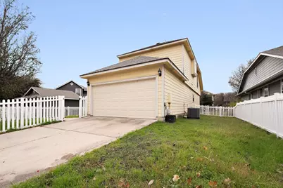 570 Hogan, Kyle, TX 78640 - Photo 26