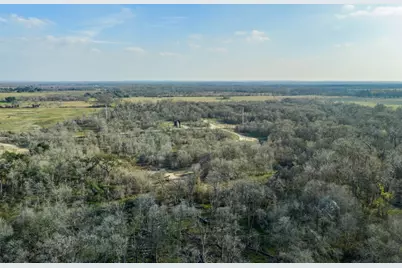 1144 Treetop Lane, Luling, TX 78648 - Photo 28