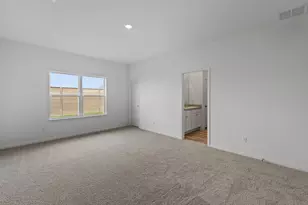 14617 Wahlbergs Wy, Elgin, TX 78621 - Photo 4