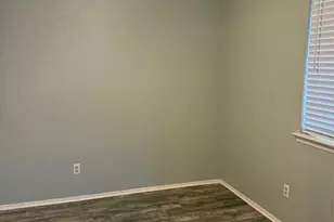 317 W William Cannon Dr, Austin, TX 78745 - Photo 10