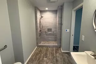 317 W William Cannon Dr, Austin, TX 78745 - Photo 16