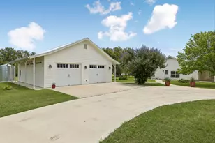 4320 Co Rd 223, Florence, TX 76527 - Photo 1